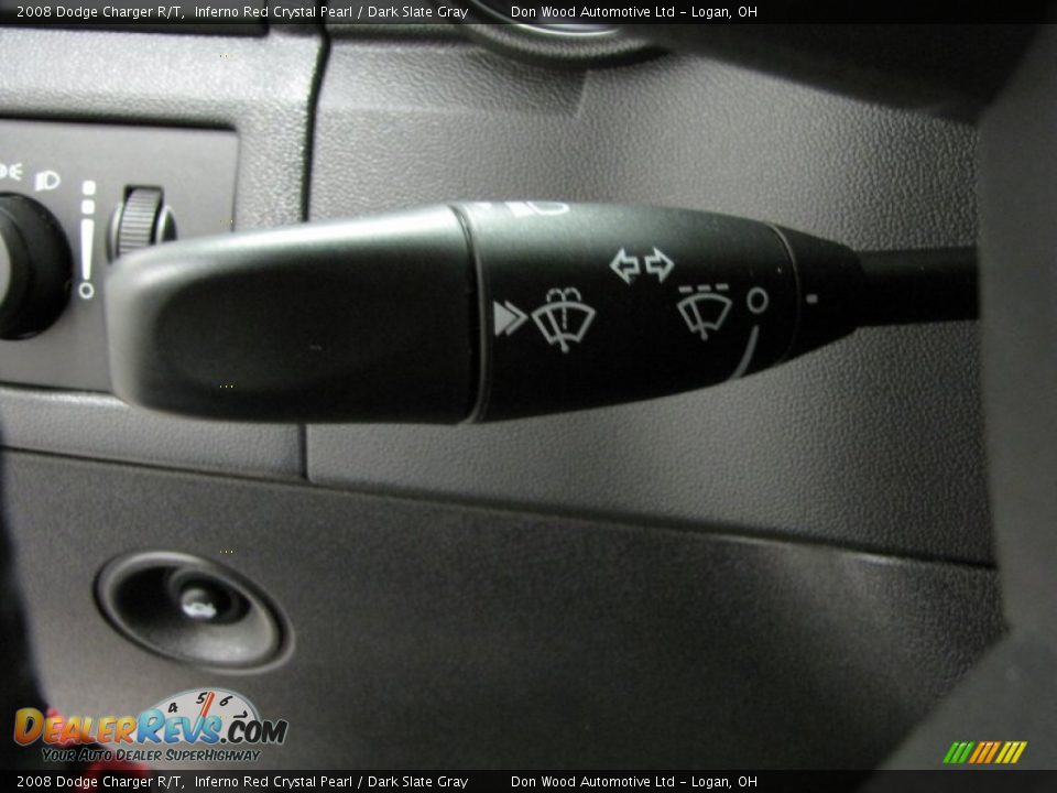 Controls of 2008 Dodge Charger R/T Photo #17
