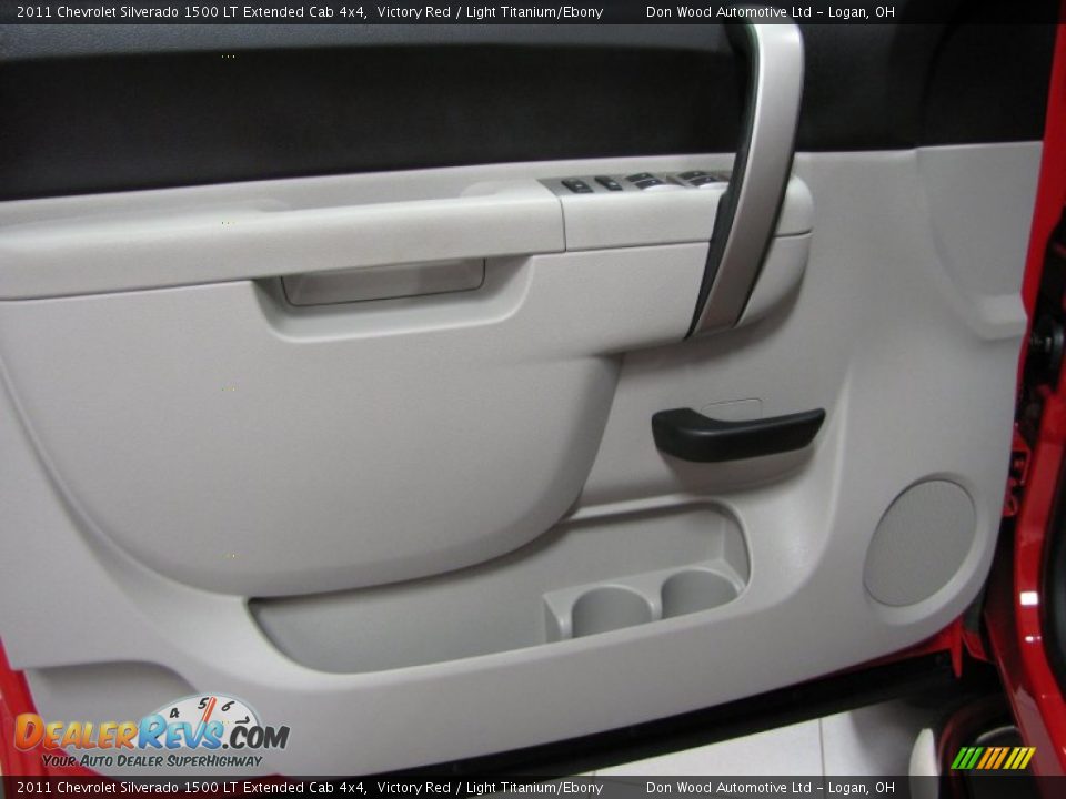 2011 Chevrolet Silverado 1500 LT Extended Cab 4x4 Victory Red / Light Titanium/Ebony Photo #10
