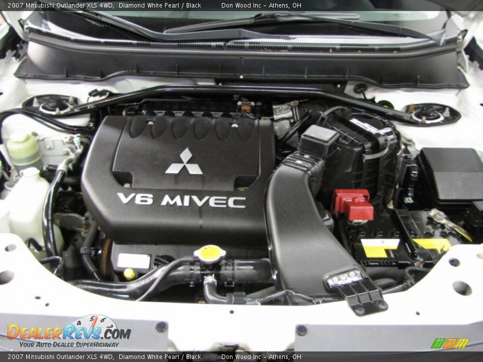 2007 Mitsubishi Outlander XLS 4WD Diamond White Pearl / Black Photo #6