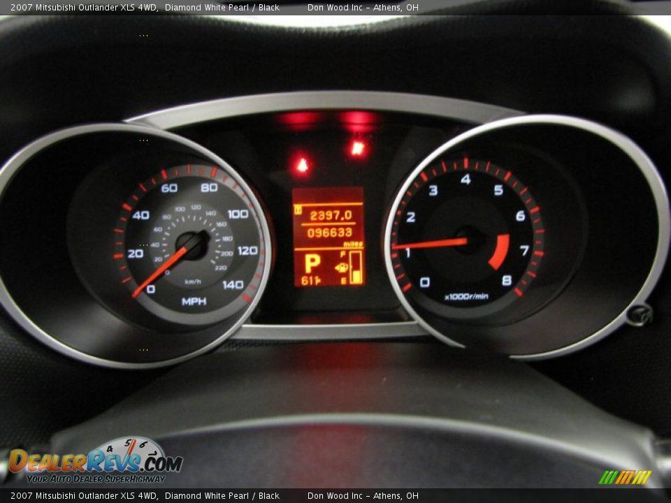 2007 Mitsubishi Outlander XLS 4WD Diamond White Pearl / Black Photo #21