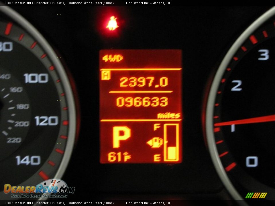 2007 Mitsubishi Outlander XLS 4WD Diamond White Pearl / Black Photo #22
