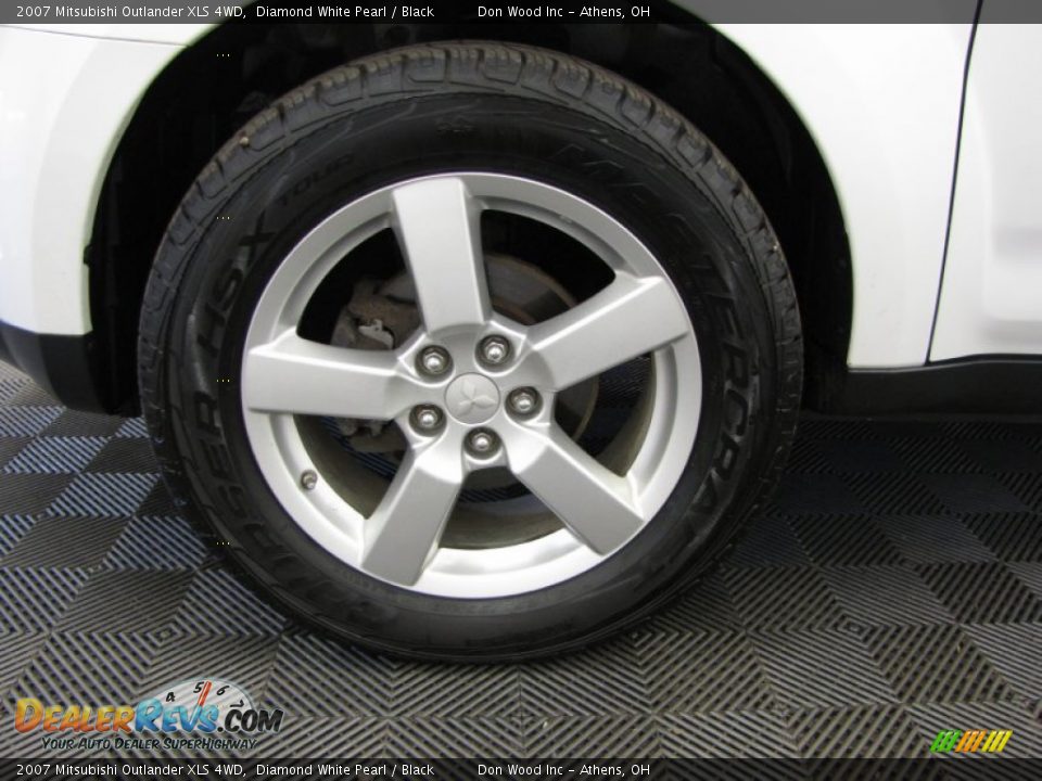 2007 Mitsubishi Outlander XLS 4WD Diamond White Pearl / Black Photo #29