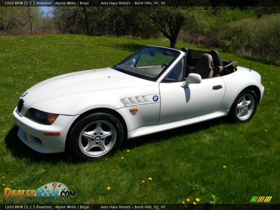 Front 3/4 View of 1999 BMW Z3 2.3 Roadster Photo #1
