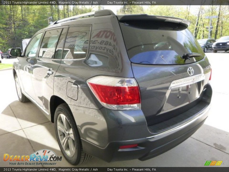 2013 Toyota Highlander Limited 4WD Magnetic Gray Metallic / Ash Photo #4