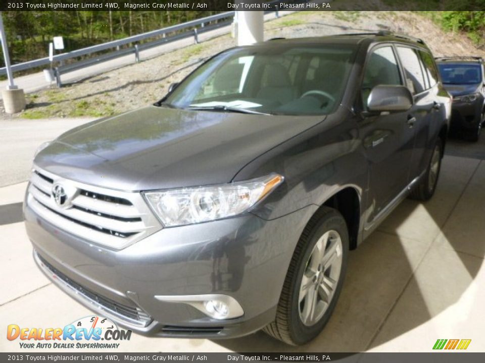 2013 Toyota Highlander Limited 4WD Magnetic Gray Metallic / Ash Photo #5
