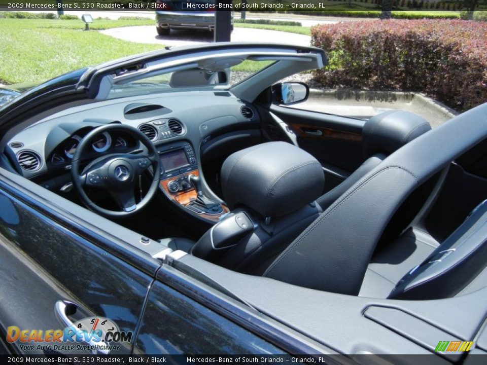 2009 Mercedes-Benz SL 550 Roadster Black / Black Photo #10