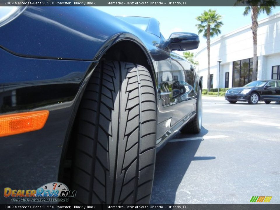 2009 Mercedes-Benz SL 550 Roadster Black / Black Photo #15