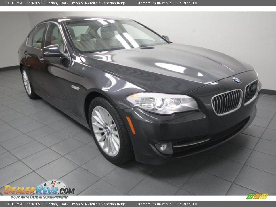 Front 3/4 View of 2011 BMW 5 Series 535i Sedan Photo #1
