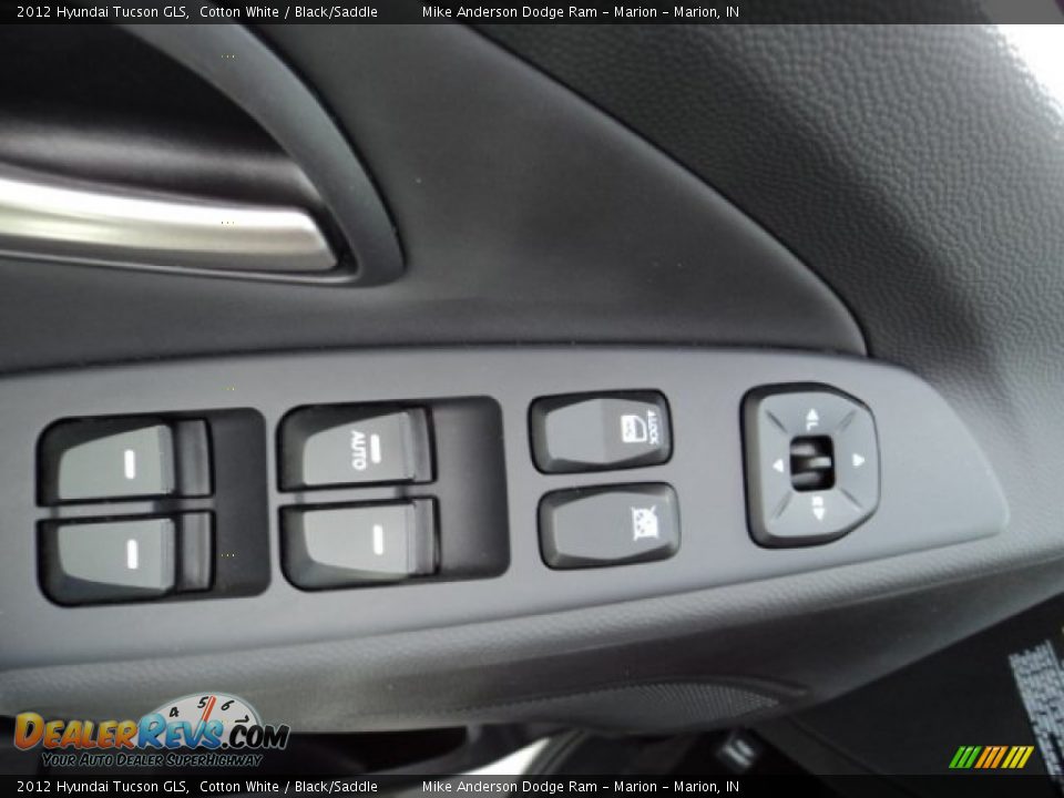 2012 Hyundai Tucson GLS Cotton White / Black/Saddle Photo #11