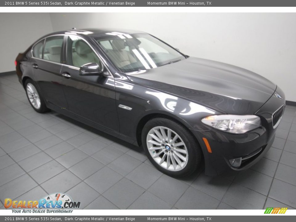 Front 3/4 View of 2011 BMW 5 Series 535i Sedan Photo #8
