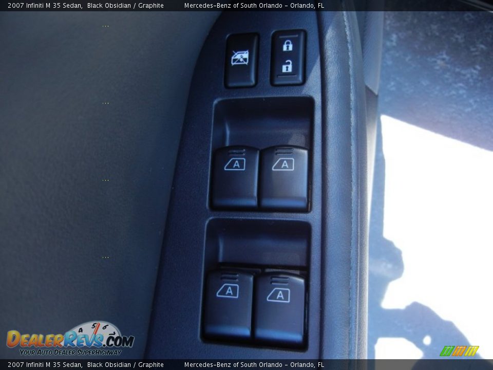2007 Infiniti M 35 Sedan Black Obsidian / Graphite Photo #13