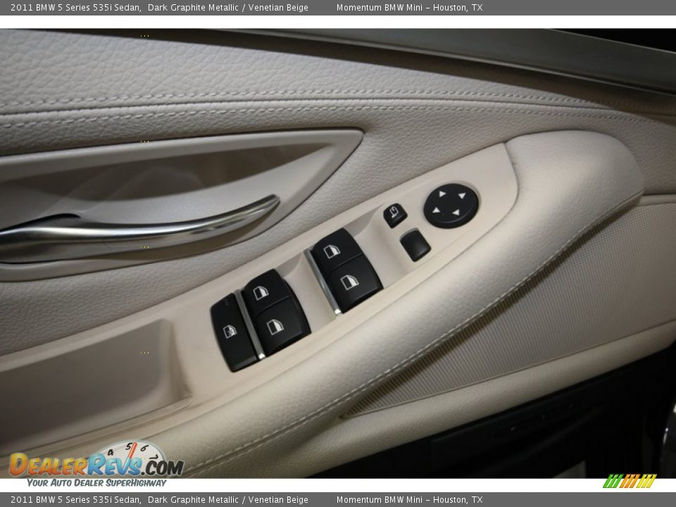 Controls of 2011 BMW 5 Series 535i Sedan Photo #16