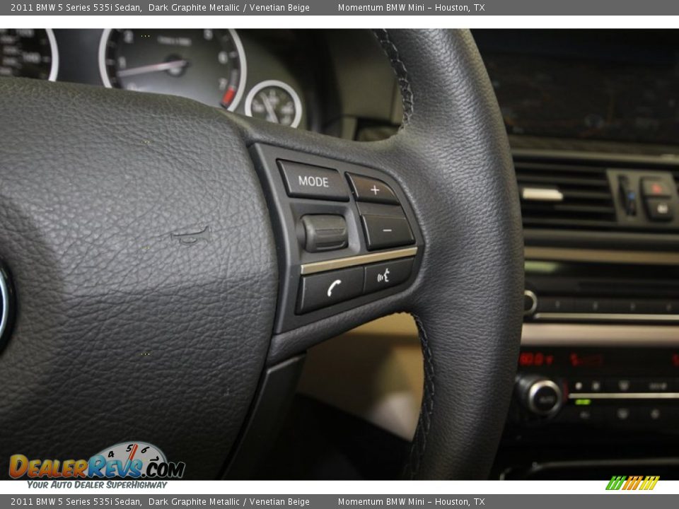 Controls of 2011 BMW 5 Series 535i Sedan Photo #28