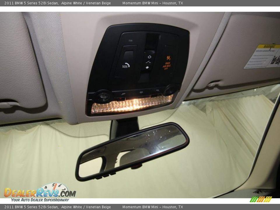 2011 BMW 5 Series 528i Sedan Alpine White / Venetian Beige Photo #20
