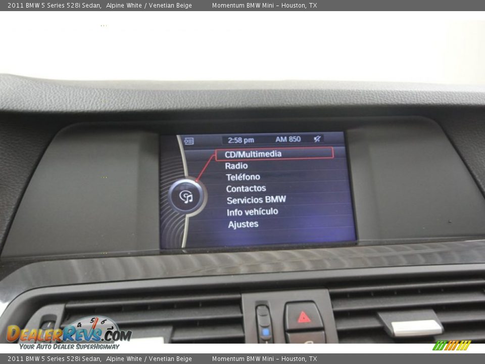 2011 BMW 5 Series 528i Sedan Alpine White / Venetian Beige Photo #21