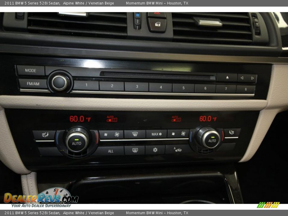 2011 BMW 5 Series 528i Sedan Alpine White / Venetian Beige Photo #22