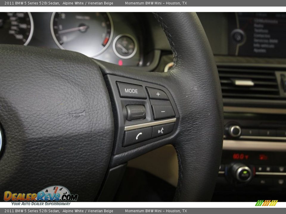 2011 BMW 5 Series 528i Sedan Alpine White / Venetian Beige Photo #27