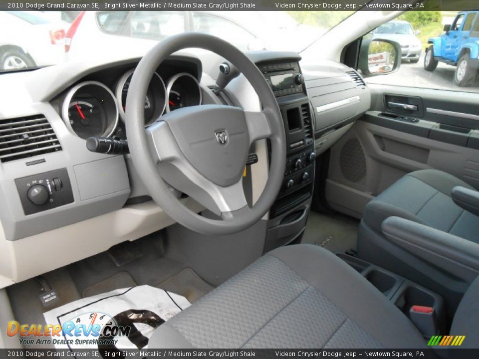 2010 Dodge Grand Caravan SE Bright Silver Metallic / Medium Slate Gray/Light Shale Photo #9