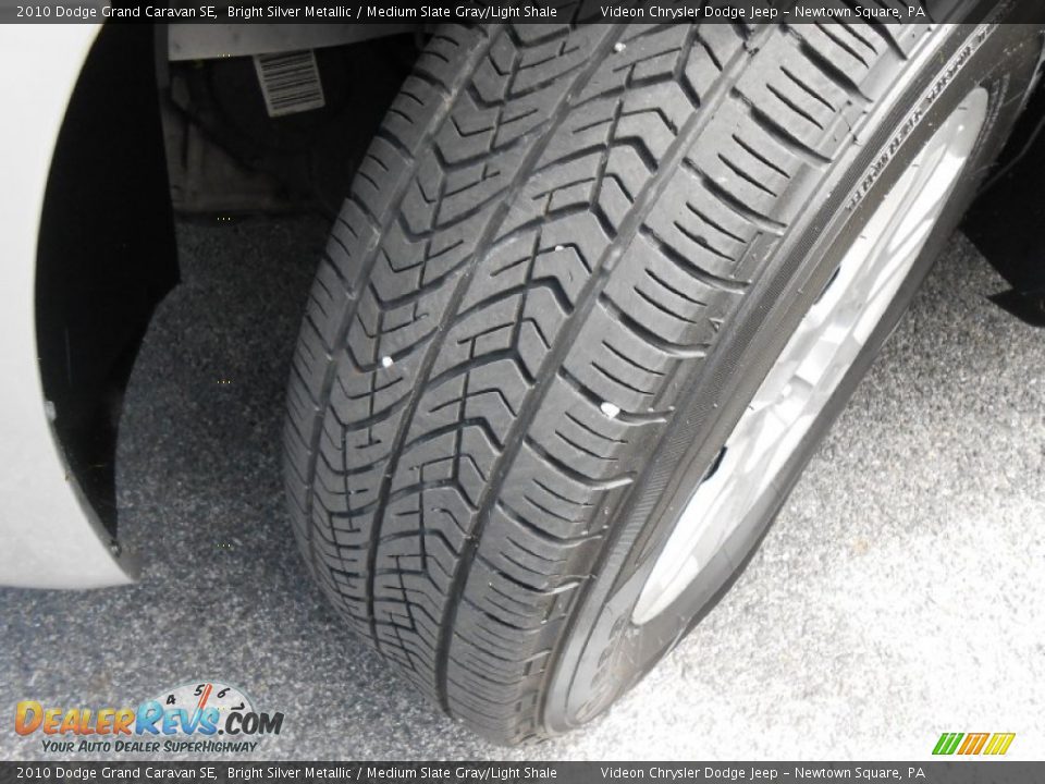 2010 Dodge Grand Caravan SE Bright Silver Metallic / Medium Slate Gray/Light Shale Photo #22