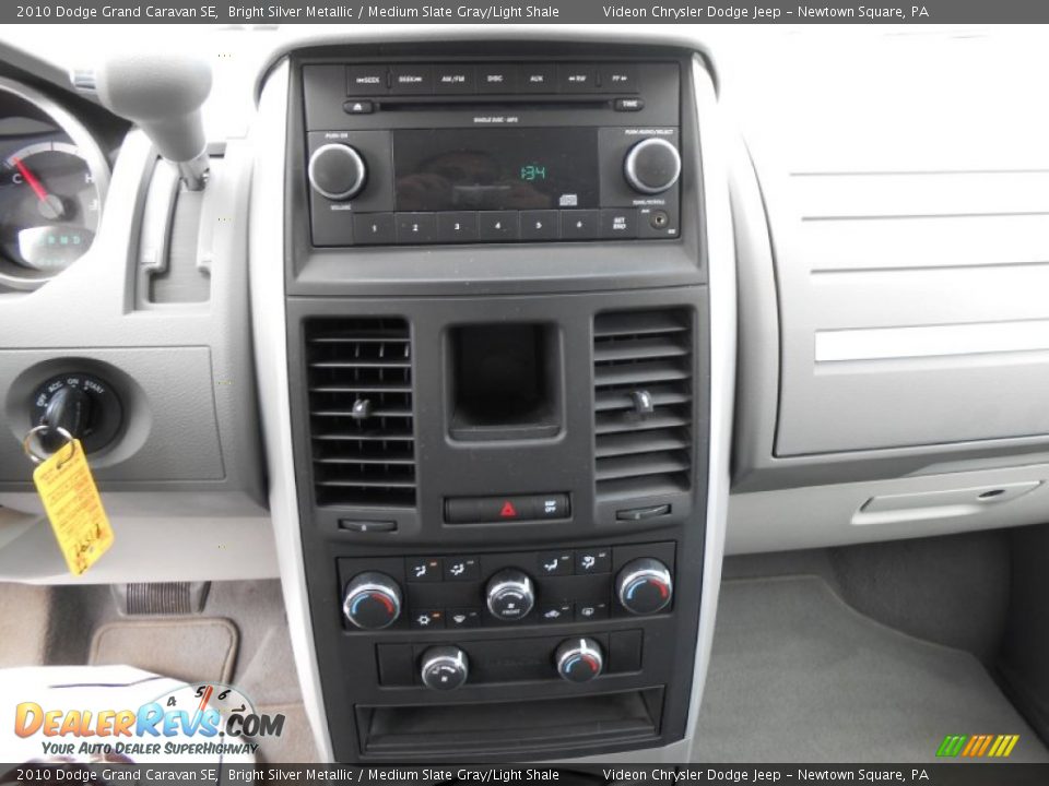2010 Dodge Grand Caravan SE Bright Silver Metallic / Medium Slate Gray/Light Shale Photo #23