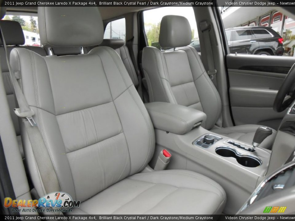 Front Seat of 2011 Jeep Grand Cherokee Laredo X Package 4x4 Photo #7