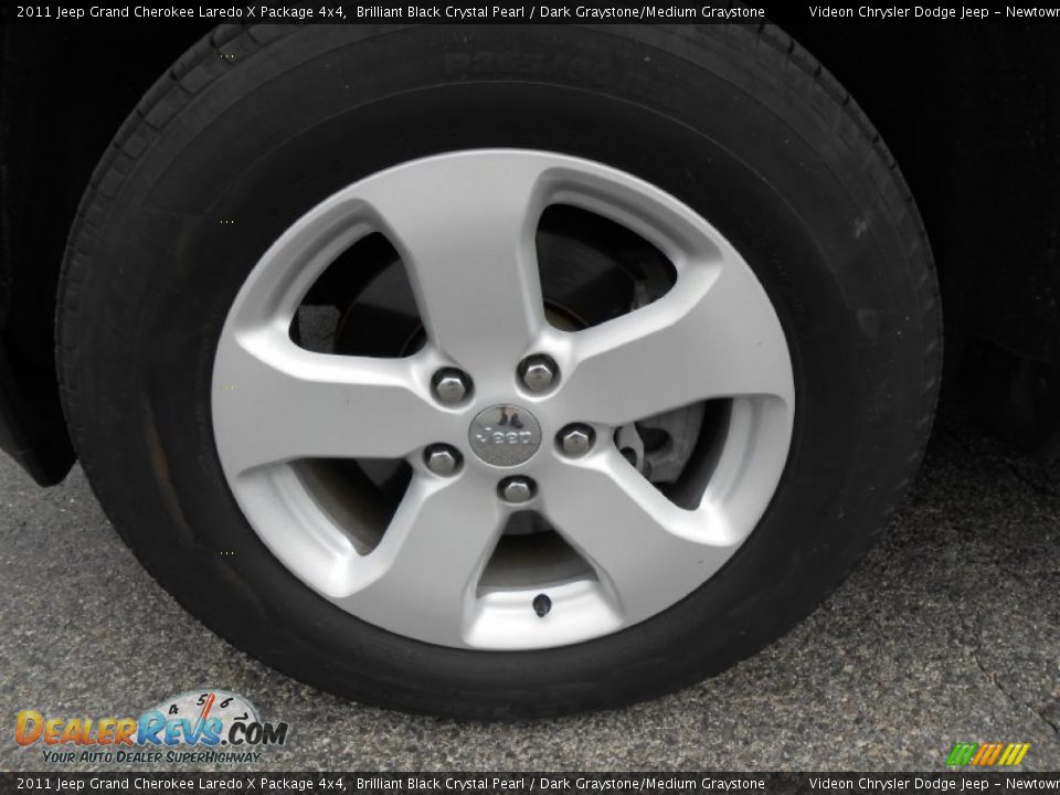 2011 Jeep Grand Cherokee Laredo X Package 4x4 Wheel Photo #14
