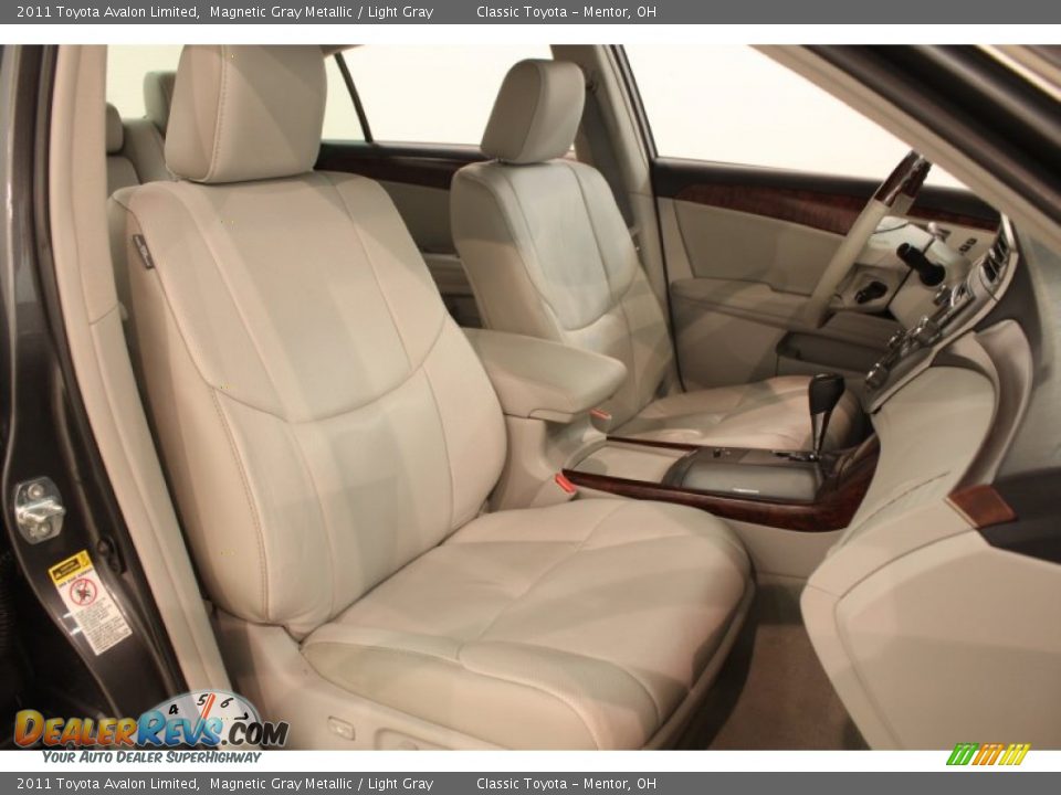 2011 Toyota Avalon Limited Magnetic Gray Metallic / Light Gray Photo #13