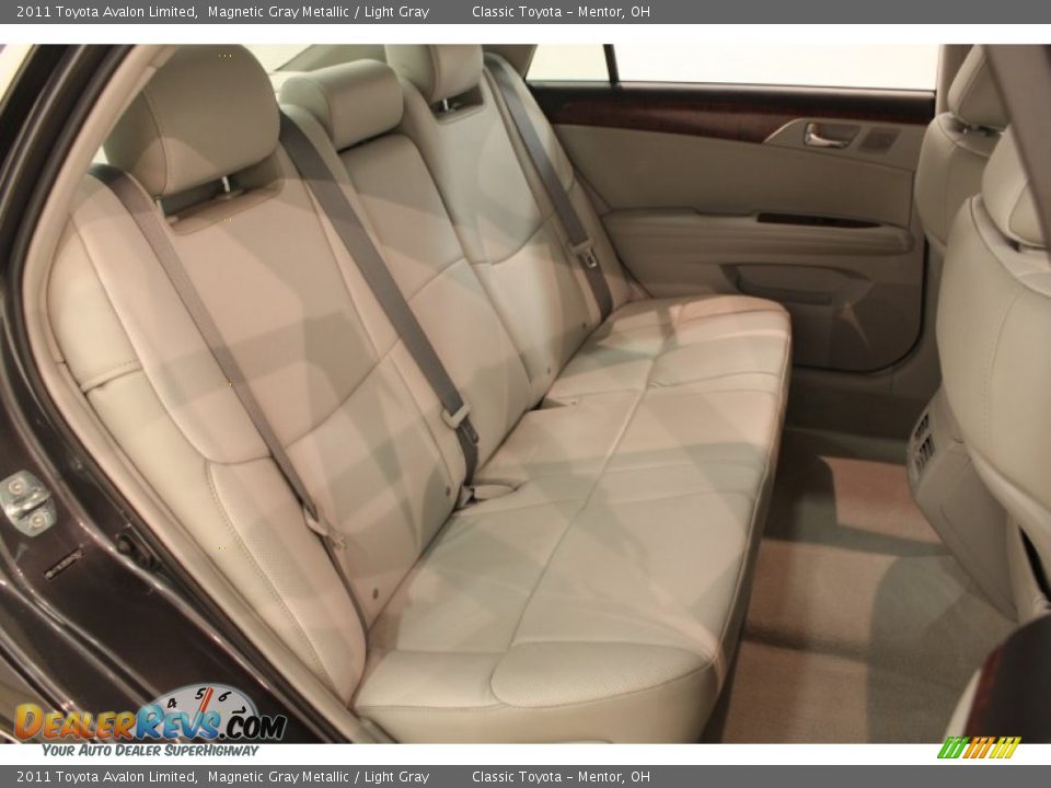2011 Toyota Avalon Limited Magnetic Gray Metallic / Light Gray Photo #14