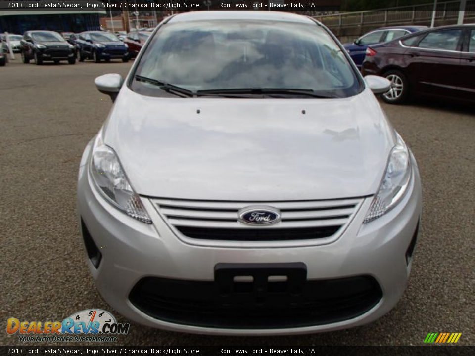 2013 Ford Fiesta S Sedan Ingot Silver / Charcoal Black/Light Stone Photo #3
