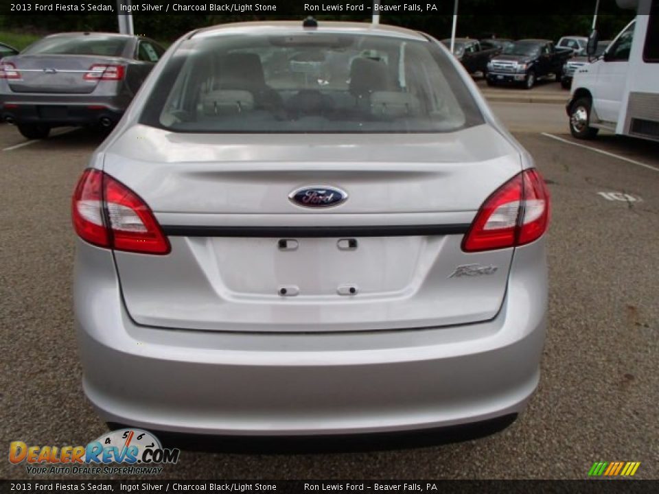 2013 Ford Fiesta S Sedan Ingot Silver / Charcoal Black/Light Stone Photo #7