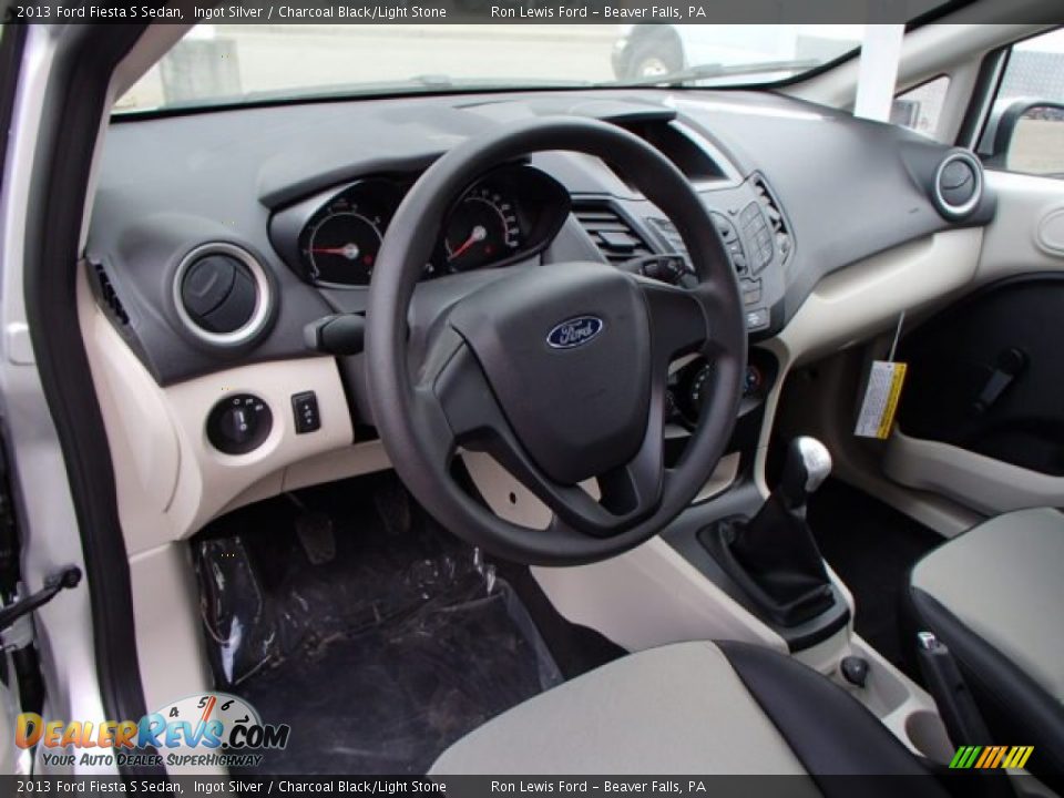 2013 Ford Fiesta S Sedan Ingot Silver / Charcoal Black/Light Stone Photo #10