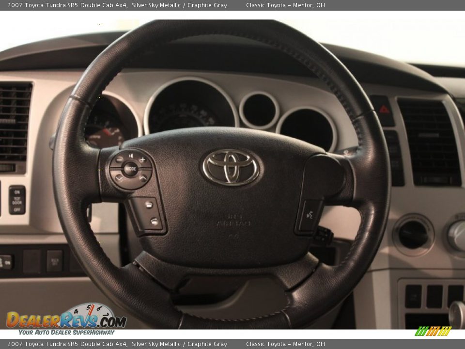 2007 Toyota Tundra SR5 Double Cab 4x4 Silver Sky Metallic / Graphite Gray Photo #7
