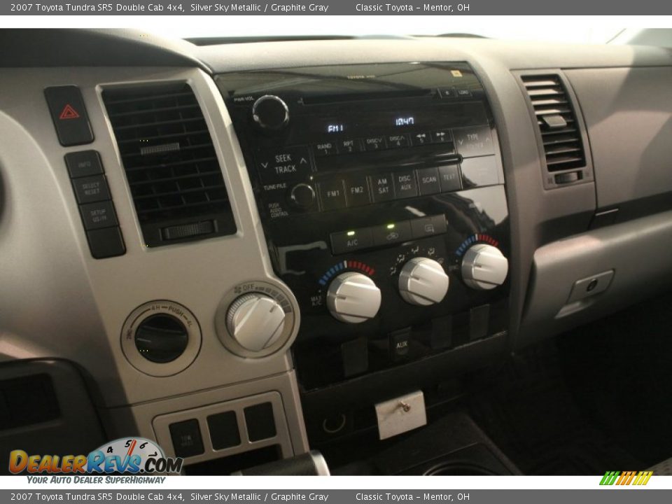 2007 Toyota Tundra SR5 Double Cab 4x4 Silver Sky Metallic / Graphite Gray Photo #9