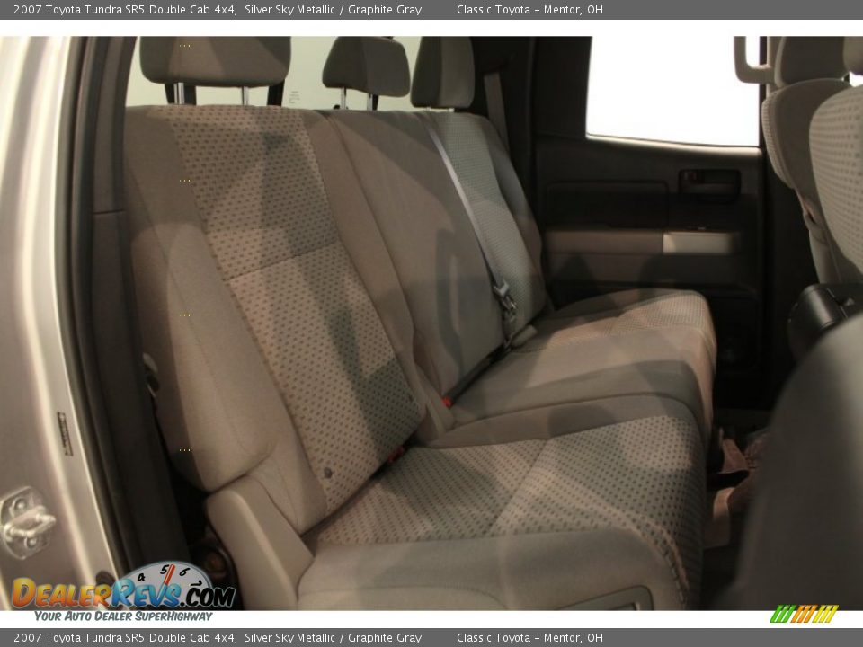 2007 Toyota Tundra SR5 Double Cab 4x4 Silver Sky Metallic / Graphite Gray Photo #12