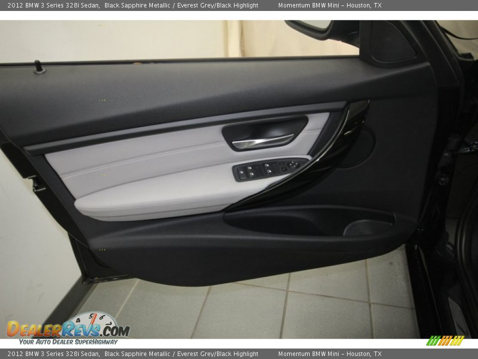 2012 BMW 3 Series 328i Sedan Black Sapphire Metallic / Everest Grey/Black Highlight Photo #15