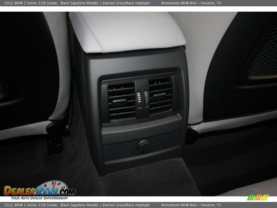 2012 BMW 3 Series 328i Sedan Black Sapphire Metallic / Everest Grey/Black Highlight Photo #34