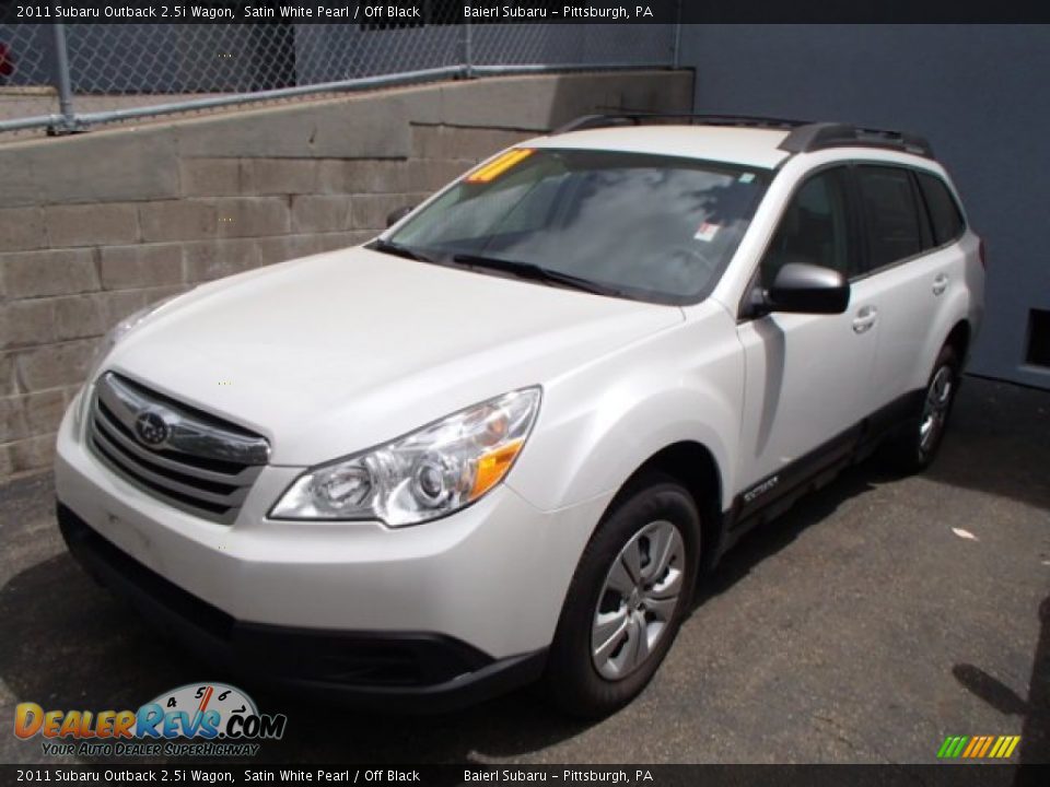 2011 Subaru Outback 2.5i Wagon Satin White Pearl / Off Black Photo #3