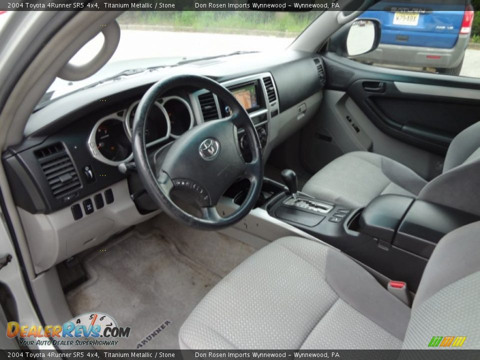 2004 Toyota 4Runner SR5 4x4 Titanium Metallic / Stone Photo #13