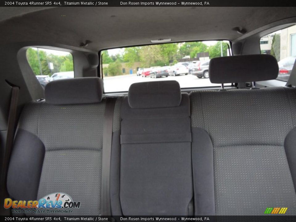 2004 Toyota 4Runner SR5 4x4 Titanium Metallic / Stone Photo #19