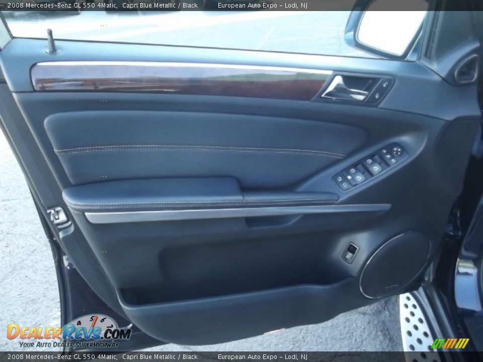 Door Panel of 2008 Mercedes-Benz GL 550 4Matic Photo #9
