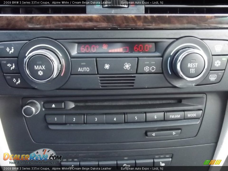 2009 BMW 3 Series 335xi Coupe Alpine White / Cream Beige Dakota Leather Photo #23
