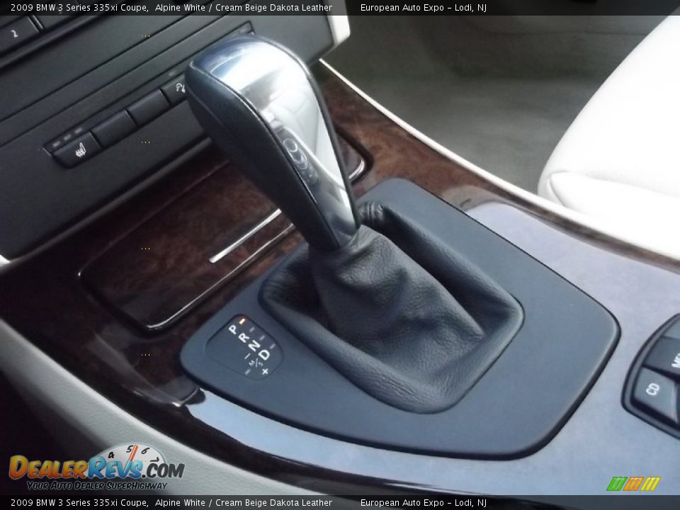2009 BMW 3 Series 335xi Coupe Alpine White / Cream Beige Dakota Leather Photo #25