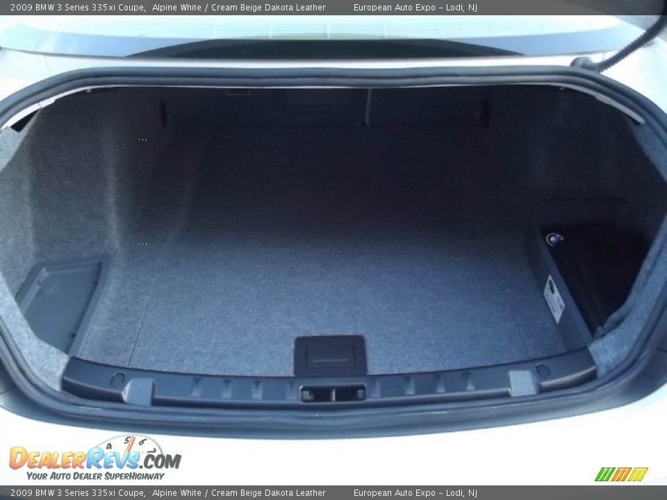 2009 BMW 3 Series 335xi Coupe Alpine White / Cream Beige Dakota Leather Photo #30
