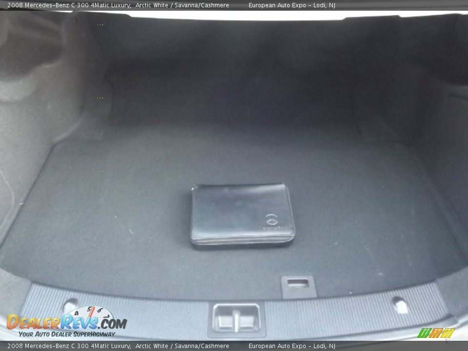 2008 Mercedes-Benz C 300 4Matic Luxury Arctic White / Savanna/Cashmere Photo #32
