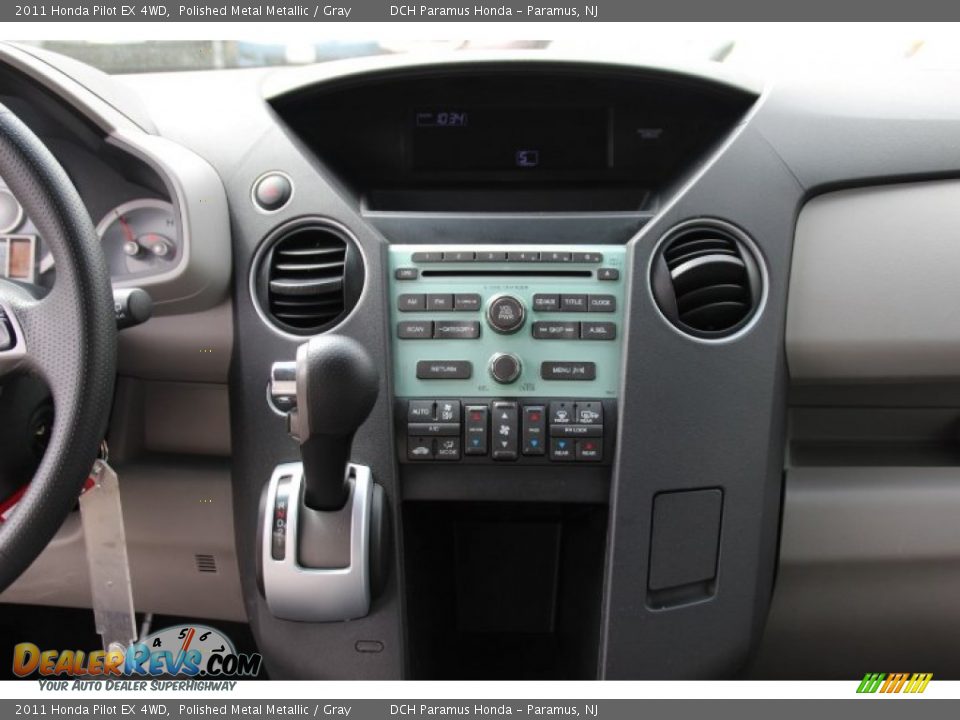2011 Honda Pilot EX 4WD Polished Metal Metallic / Gray Photo #13