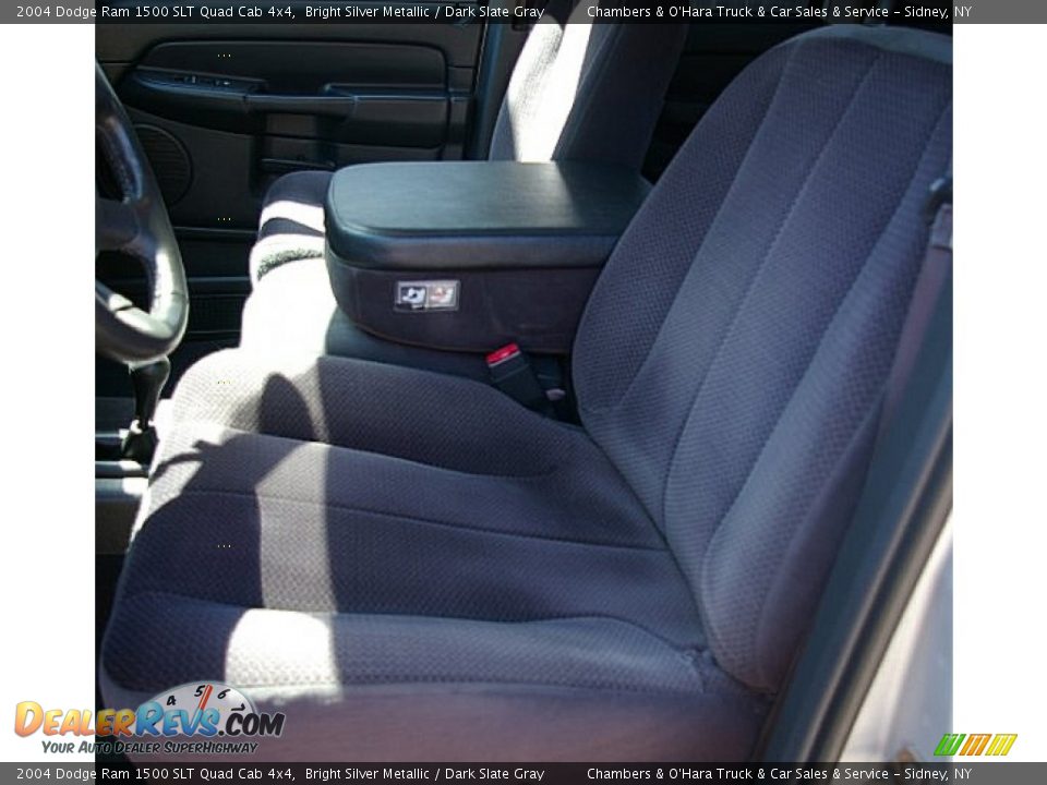 2004 Dodge Ram 1500 SLT Quad Cab 4x4 Bright Silver Metallic / Dark Slate Gray Photo #2