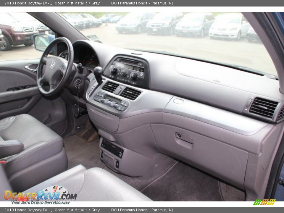 2010 Honda Odyssey EX-L Ocean Mist Metallic / Gray Photo #19