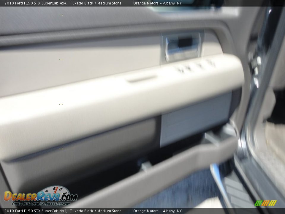 2010 Ford F150 STX SuperCab 4x4 Tuxedo Black / Medium Stone Photo #10