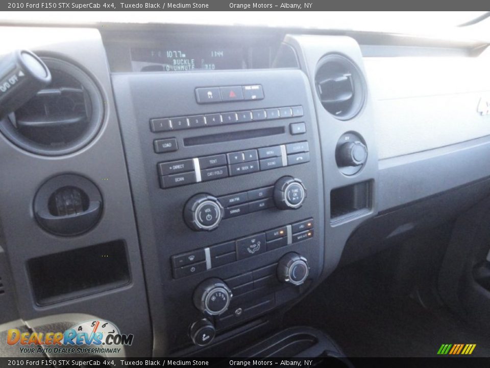 2010 Ford F150 STX SuperCab 4x4 Tuxedo Black / Medium Stone Photo #17