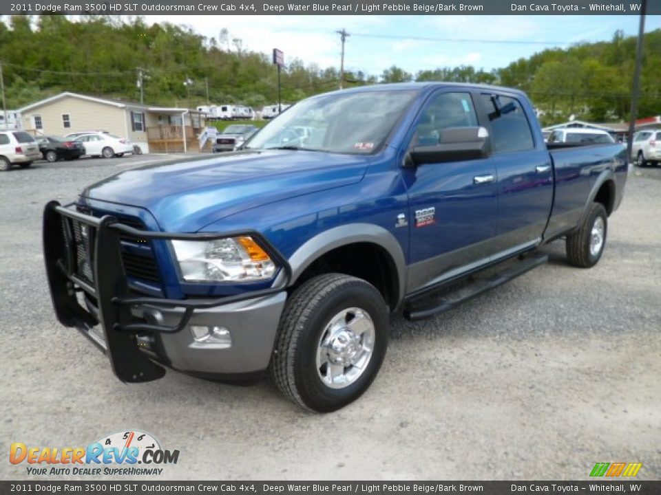 Front 3/4 View of 2011 Dodge Ram 3500 HD SLT Outdoorsman Crew Cab 4x4 Photo #3